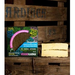 QUESO VEGANO SEMICURADO HOJAS PARRA 200G ECO VEGGIE KARMA